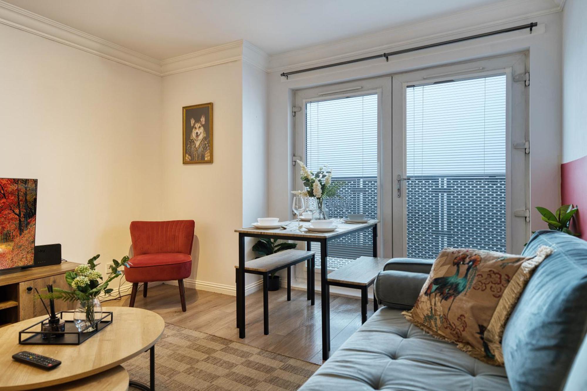 Modern 2 Bed Flat With Free Parking Apartment Glasgow Exterior photo